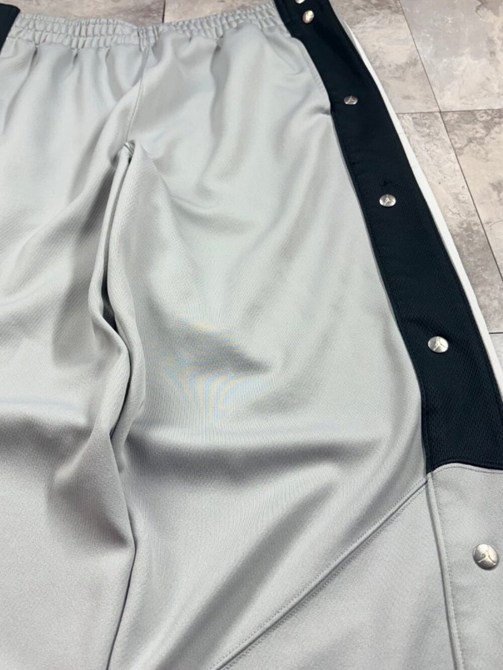 Jordan Jumpman Vintage Y2K Tearaway Pants Men's M Gray Black Baggy - Picture 3 of 7